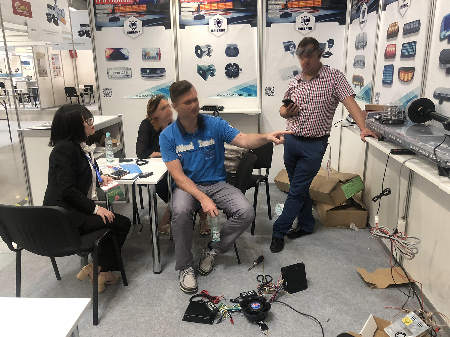 Lightbar-haibang-Exhibition